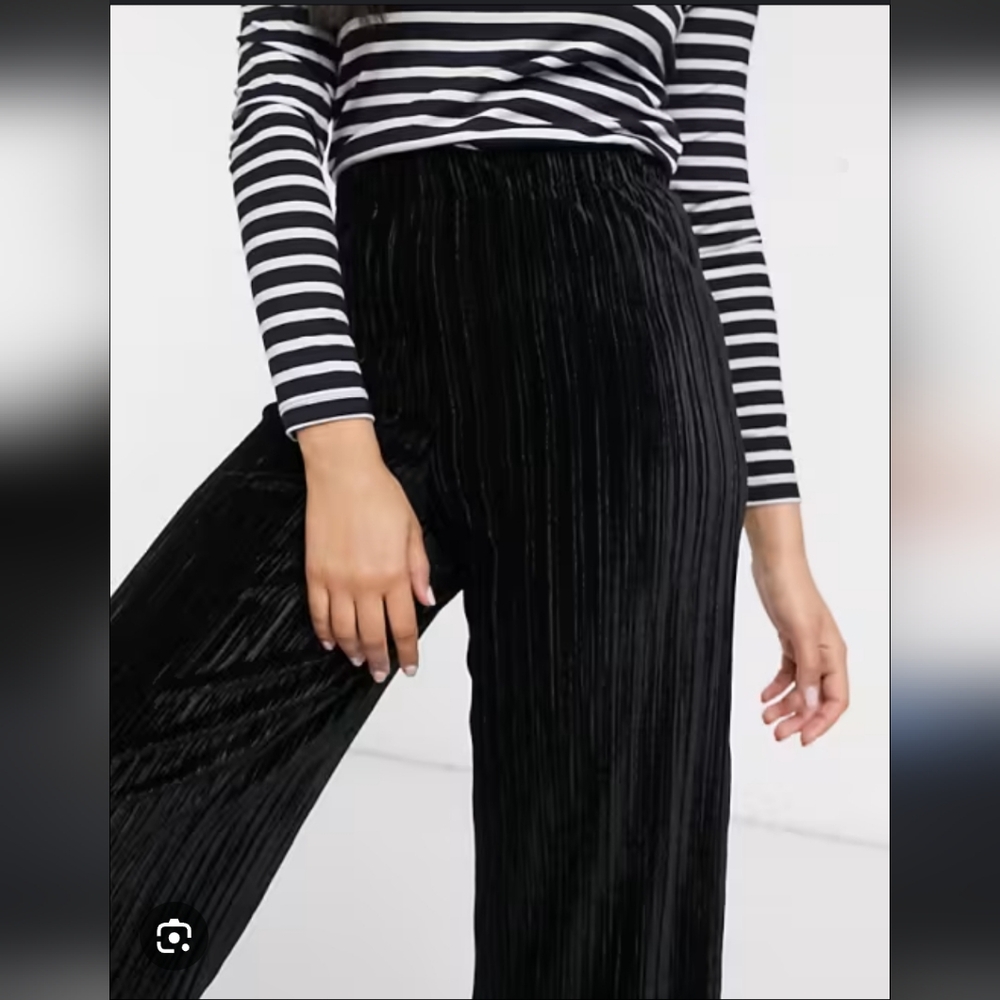 NWT Rachel Zoe Elegant Black Pleated Wide Legg Pull On Pants